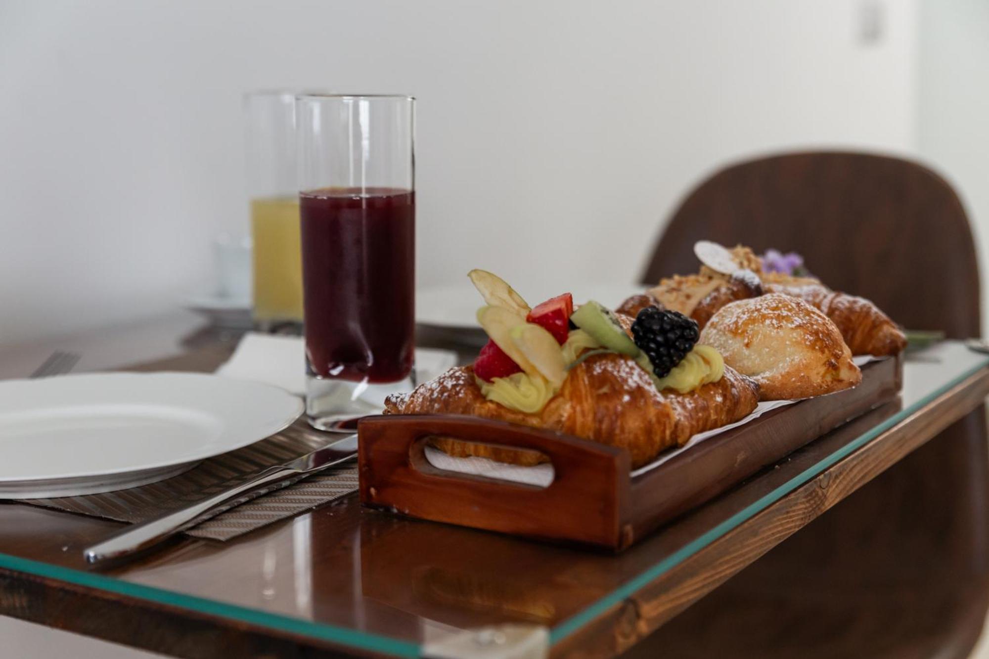 أوتافيانو Vesuvio Plaza Room المظهر الخارجي الصورة