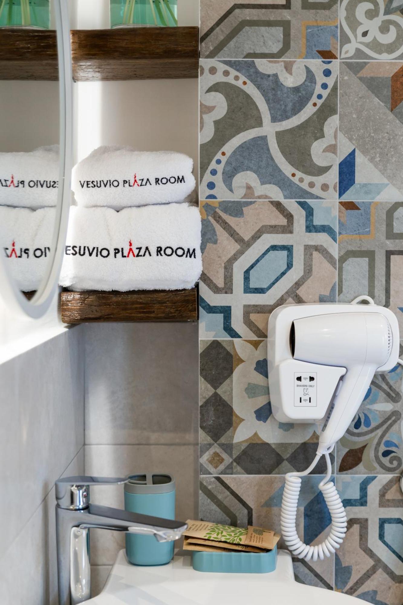 أوتافيانو Vesuvio Plaza Room المظهر الخارجي الصورة